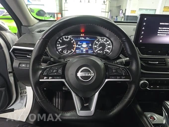 2023 Nissan Altima SR – miniatura 10