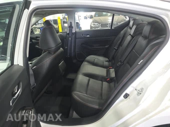 2023 Nissan Altima SR – miniatura 13