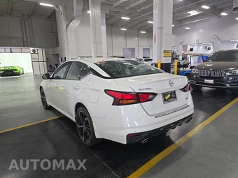 2023 Nissan Altima SR – miniatura 6