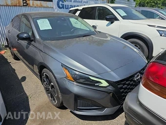 2023 Nissan Altima SR – miniatura 3