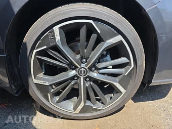 2023 Nissan Altima SR – miniatura 9