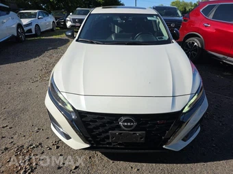 2023 Nissan Altima SR - miniatura 2