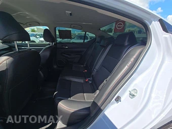 2023 Nissan Altima SR - miniatura 10