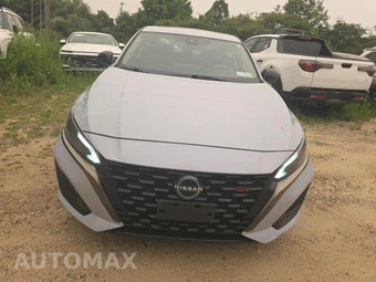 2023 Nissan Altima SR – miniatura 2