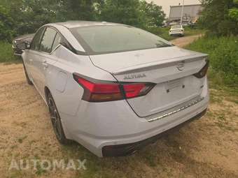 2023 Nissan Altima SR – miniatura 7