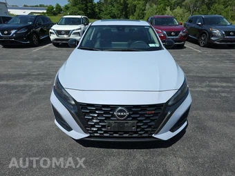 2023 Nissan Altima SR – miniatura 2