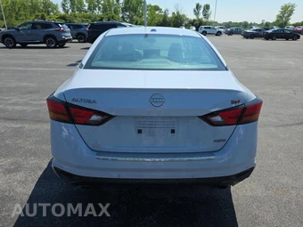2023 Nissan Altima SR – miniatura 6