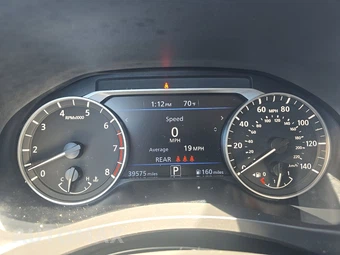 2023 Nissan Altima SR - miniatura 12