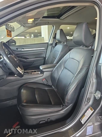 2023 Nissan Altima SR – miniatura 11