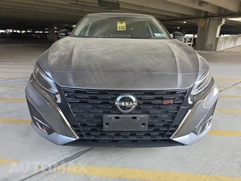 2023 Nissan Altima SR – miniatura 2