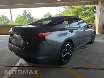 2023 Nissan Altima SR – miniatura 5