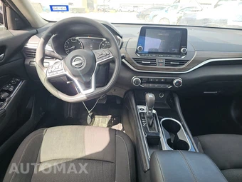 2023 Nissan Altima SV – miniatura 11