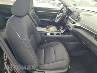 2023 Nissan Altima SV – miniatura 8