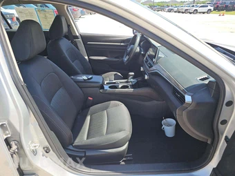 2023 Nissan Altima SV - miniatura 18