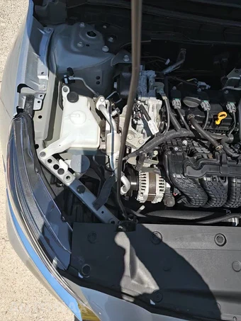 2023 Nissan Altima SV - miniatura 30