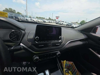 2023 Nissan Altima SV – miniatura 7