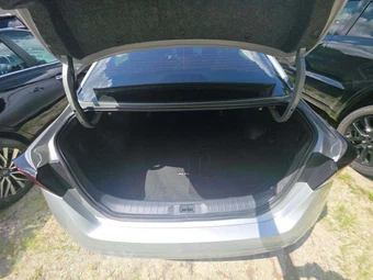 2023 Nissan Altima SV – miniatura 14