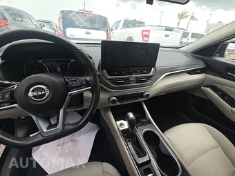 2023 Nissan Altima SV - miniatura 11