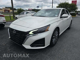 2023 Nissan Altima SV