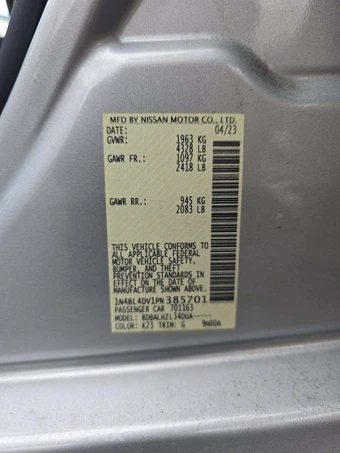 2023 Nissan Altima SV – miniatura 5