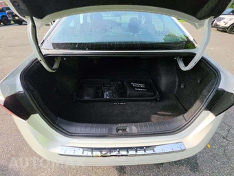 2023 Nissan Altima SV - miniatura 14