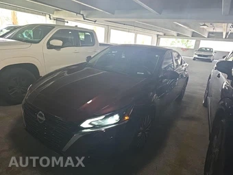 2023 Nissan Altima SV