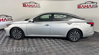 2023 Nissan Altima SV - miniatura 4
