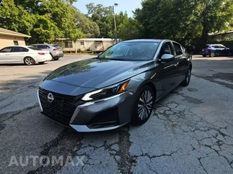 2023 Nissan Altima SV