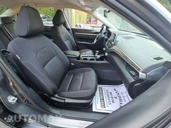 2023 Nissan Altima SV - miniatura 15