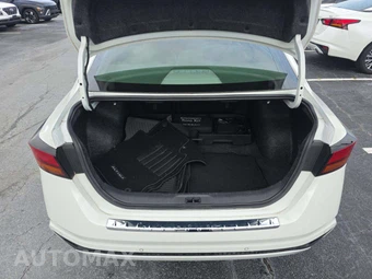 2023 Nissan Altima SV – miniatura 14