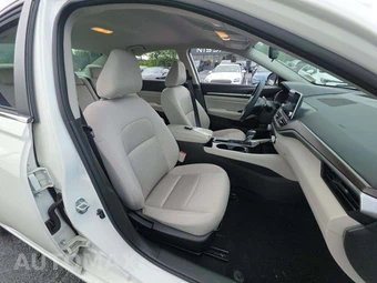 2023 Nissan Altima SV – miniatura 18
