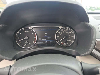 2023 Nissan Altima SV – miniatura 9