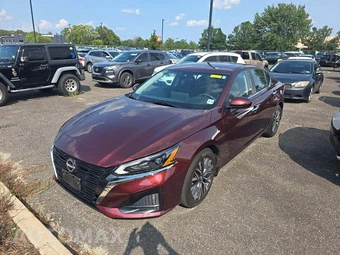 2023 Nissan Altima SV