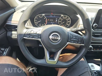 2023 Nissan Altima SV - miniatura 10