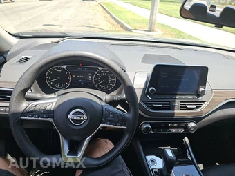 2023 Nissan Altima SV - miniatura 11