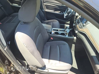 2023 Nissan Altima SV - miniatura 8