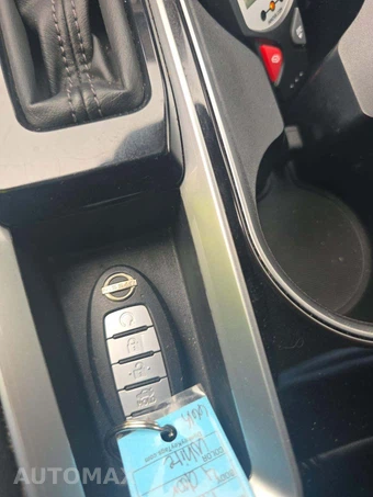 2023 Nissan Altima SV – miniatura 5