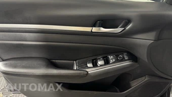 2023 Nissan Altima SV - miniatura 12