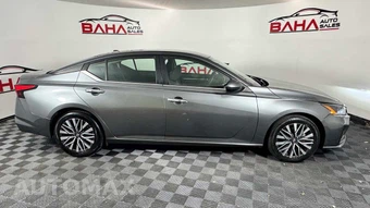 2023 Nissan Altima SV - miniatura 8