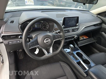 2023 Nissan Altima SV – miniatura 11