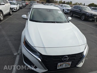 2023 Nissan Altima SV – miniatura 2