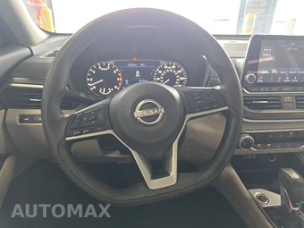 2023 Nissan Altima SV – miniatura 10