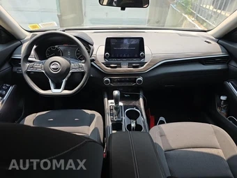2023 Nissan Altima SV - miniatura 12