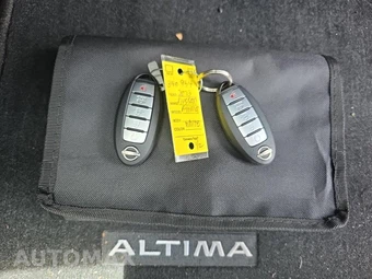 2023 Nissan Altima SV - miniatura 20