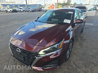 2023 Nissan Altima SV