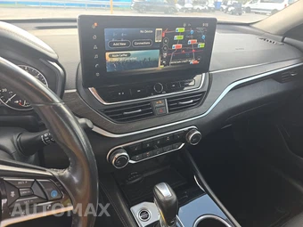 2023 Nissan Altima SV - miniatura 11