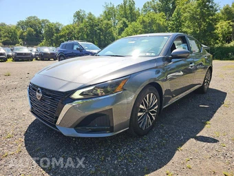 2023 Nissan Altima SV