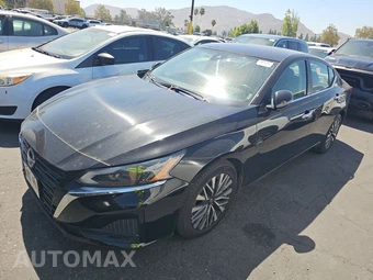 2023 Nissan Altima SV