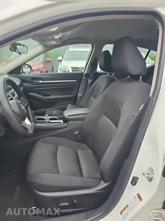 2023 Nissan Altima SV - miniatura 11
