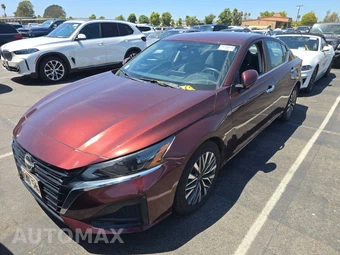2023 Nissan Altima SV